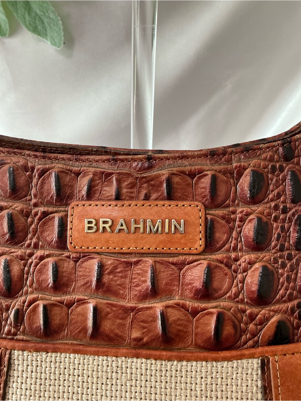 Preloved Brahmin Croc Embossed Leather Trim Raffia Canvas Gold Trim - Picture 2 of 13